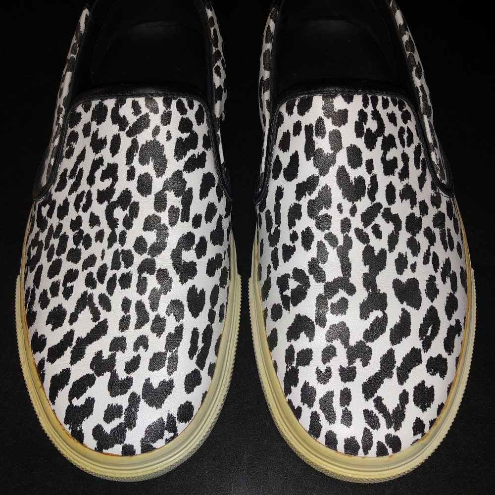 Saint Laurent Leather Slip-on sneakers
